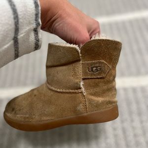 Children’s UGG Keelan baby boots size 10.
